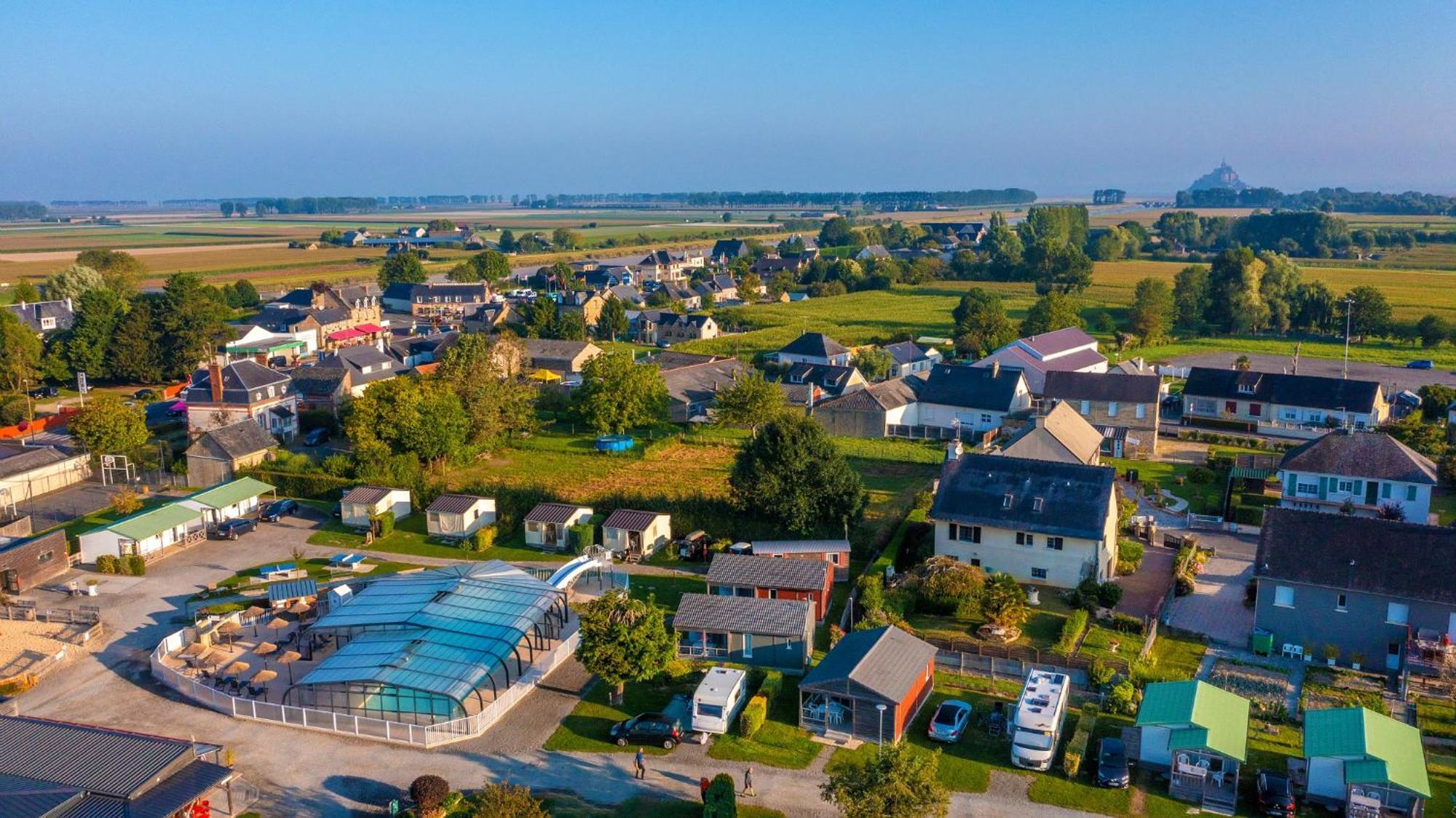 Les Pommiers Du Mont Saint Michel Hotel Beauvoir  Ngoại thất bức ảnh