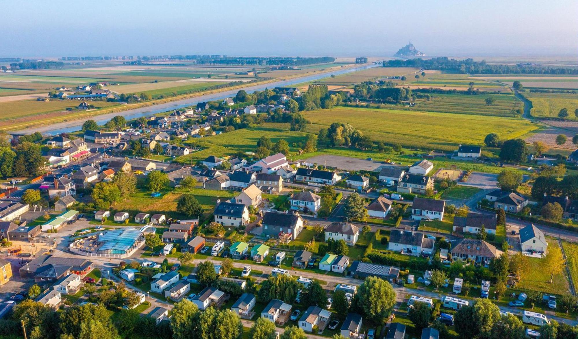 Les Pommiers De Mont Saint Michel Hotel Beauvoir  Ngoại thất bức ảnh