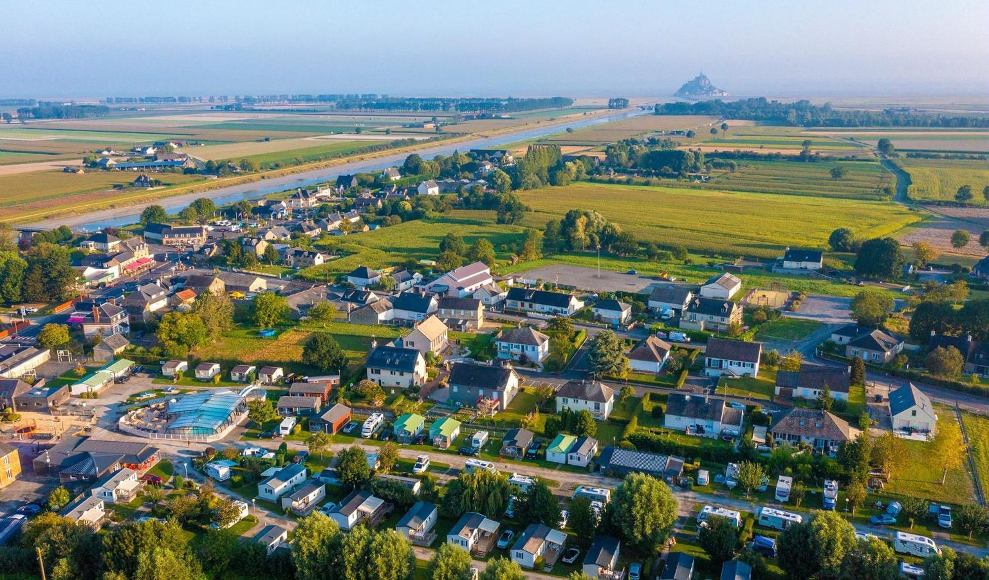 Les Pommiers Du Mont Saint Michel Hotel Beauvoir  Ngoại thất bức ảnh